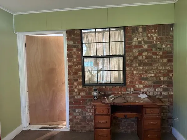 $220,000 | 201 Heath Avenue, Madisonville, TX 77864