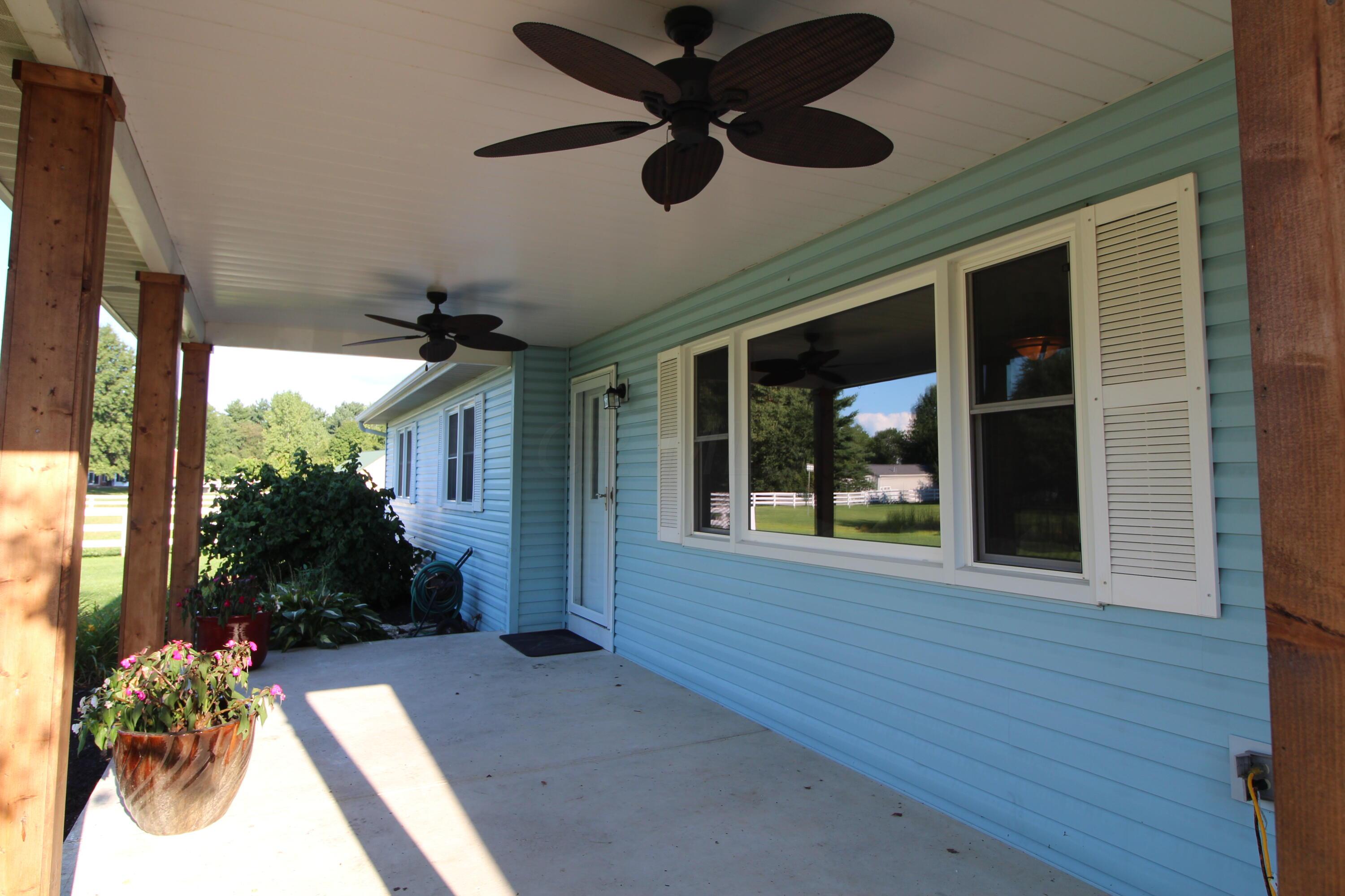 13820 Center Village Road Galena, OH 43021 - Photo 16 of 60 Front Porch