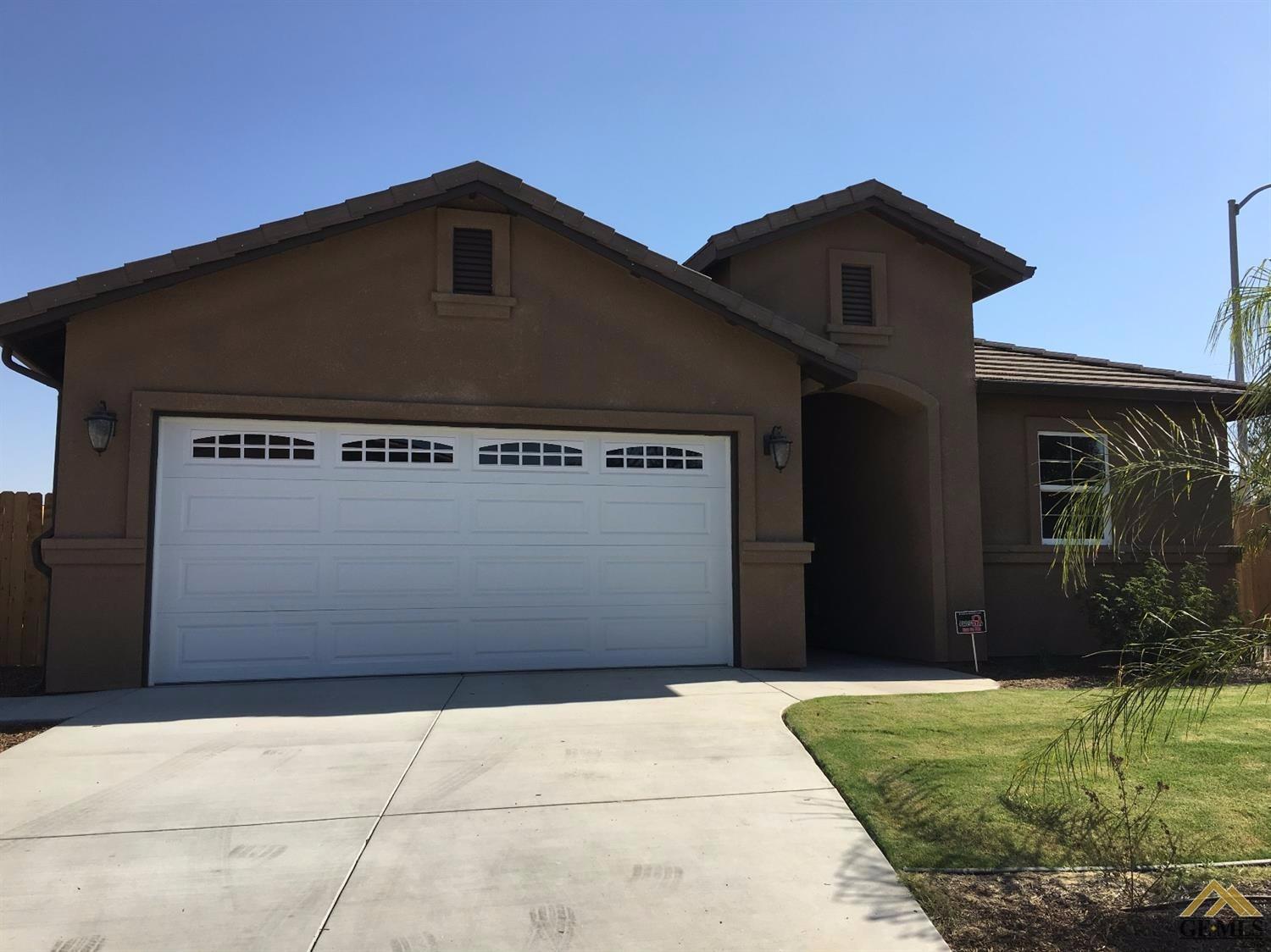 2602 Via Riviera Court, Wasco, CA 93280 Compass