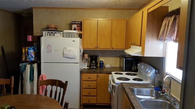 110 Cobb Road Boiling Springs, SC 29316 - Photo 5 of 13