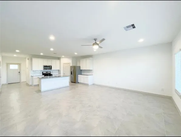 $2,690 | 28938 Yulee Mill Drive, Katy, TX 77494