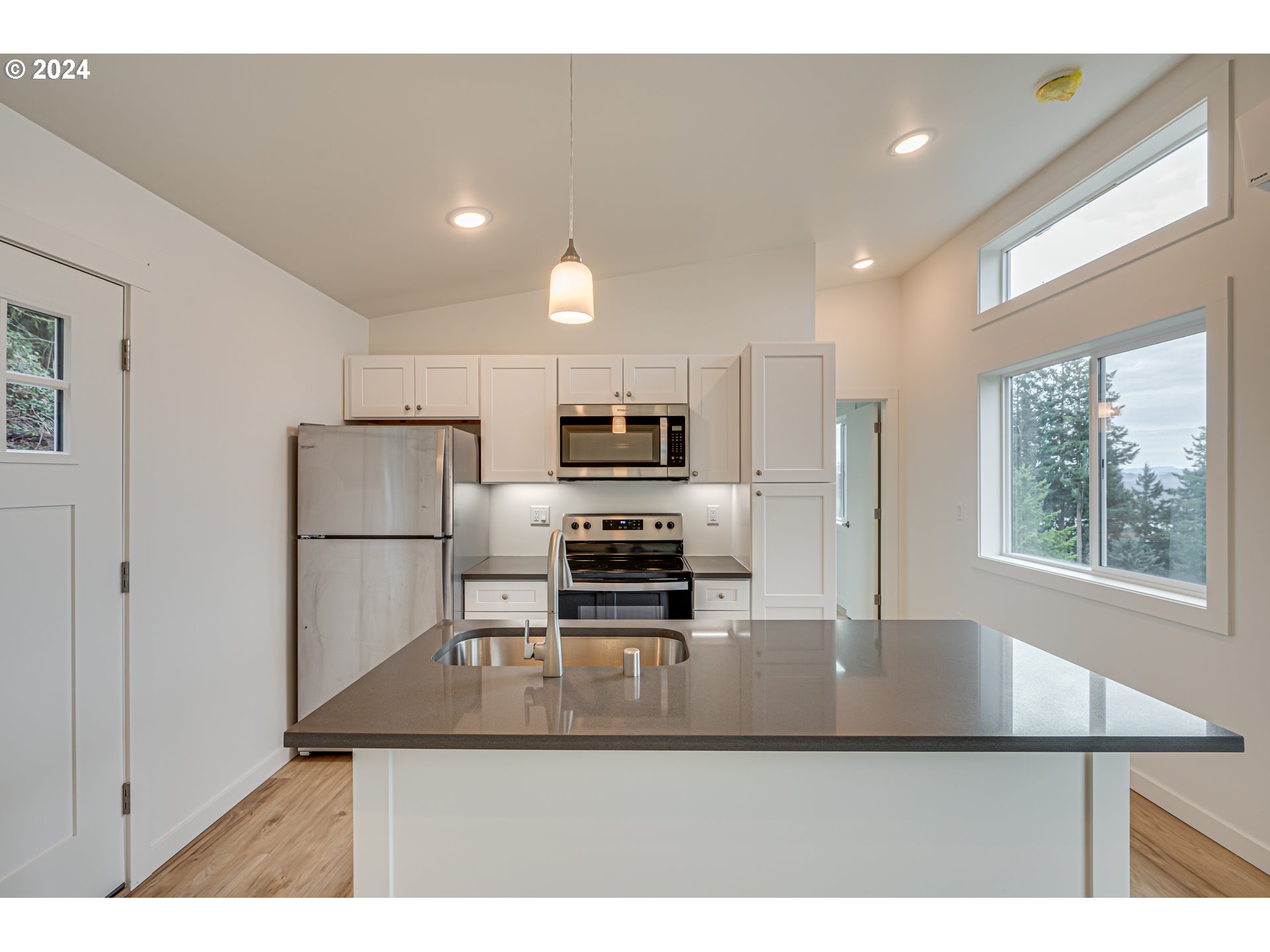 1001 Taylor Road Kalama, WA 98625 - Photo 4 of 26 Gallery Image 4