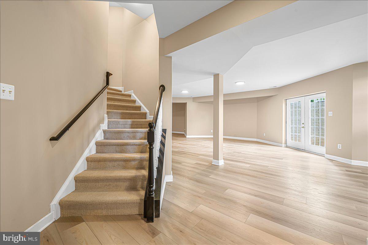 9653 Watkins Road Gaithersburg, MD 20882 - Photo 57 of 70 Lower lvl stairs w/new carpet
