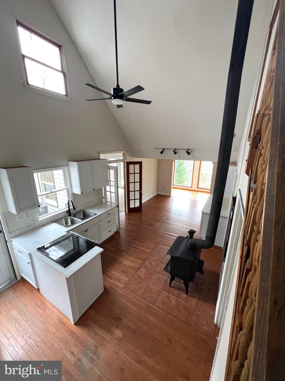 2932 Kerns School Road Springfield, WV 26763 - Photo 4 of 35