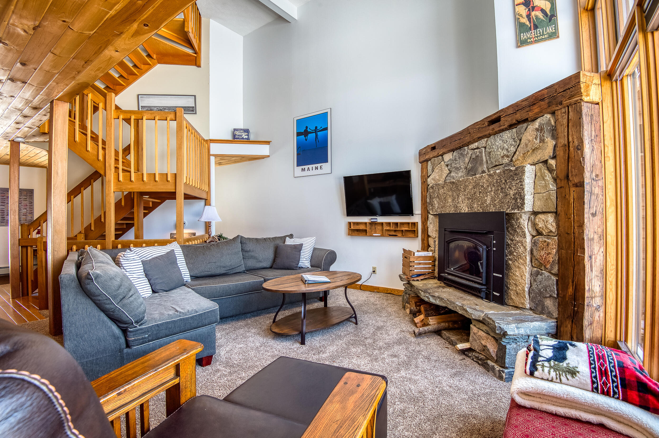 39 Sunset Lane, Unit B Rangeley, ME 04970 - Photo 11 of 34 _JRV6718_HDR