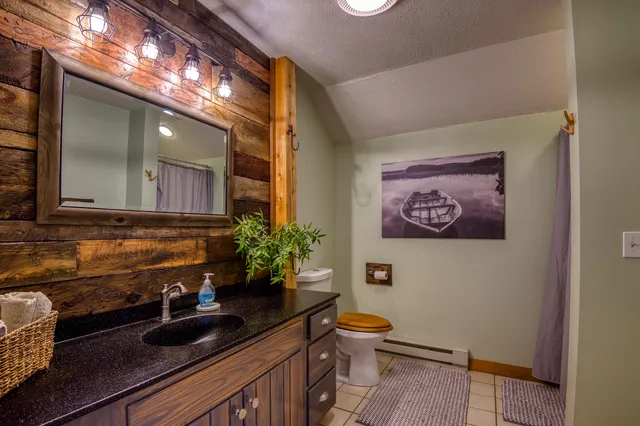 $695,000 | 39 Sunset Lane, Unit B, Rangeley, ME 04970