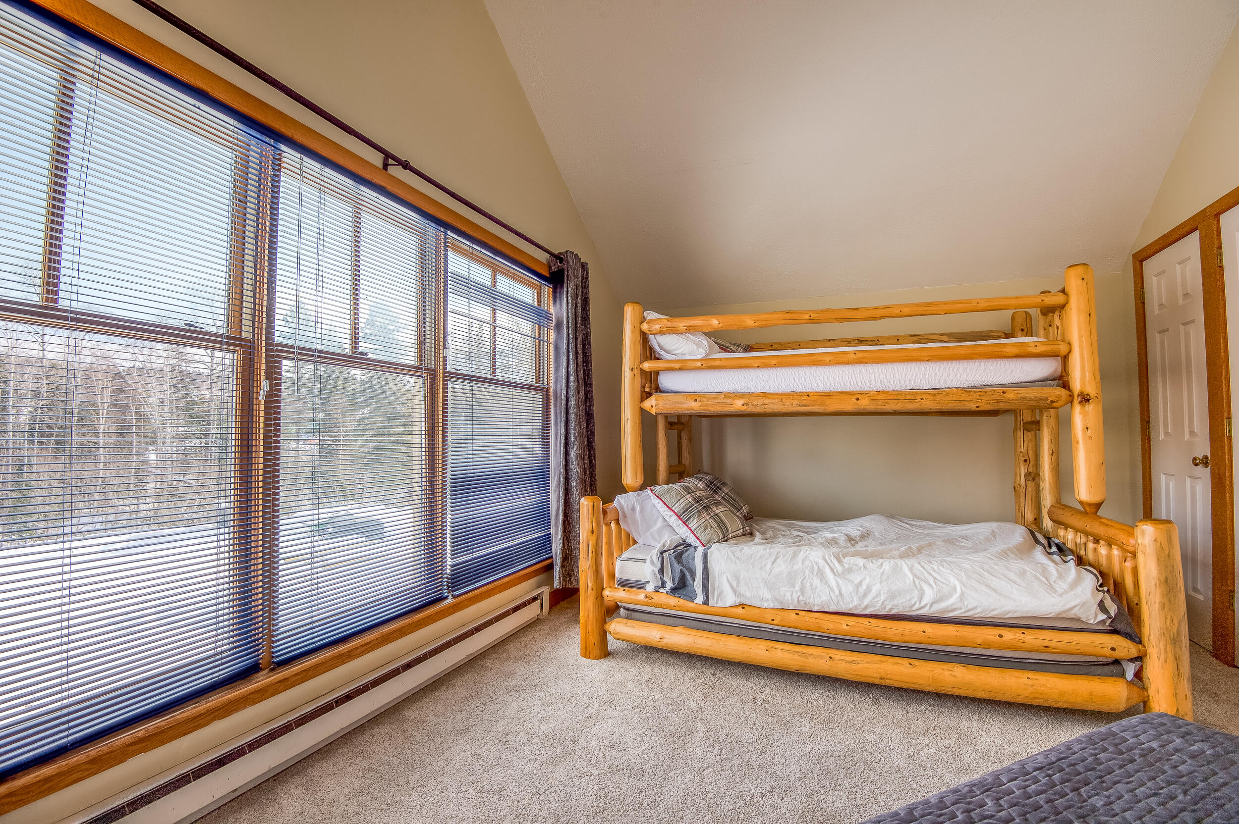 39 Sunset Lane, Unit B Rangeley, ME 04970 - Photo 28 of 34 _JRV6766_HDR