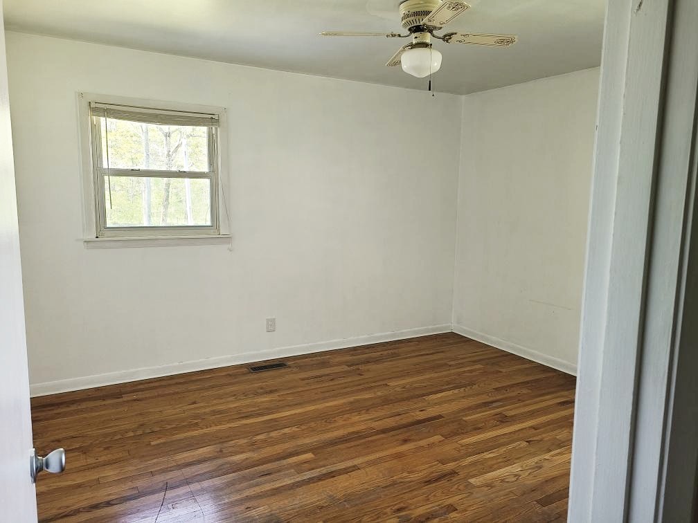 2345 Raney Camp Hollow Road Cumberland Furnace, TN 37051 - Photo 10 of 35 Gallery Image 10