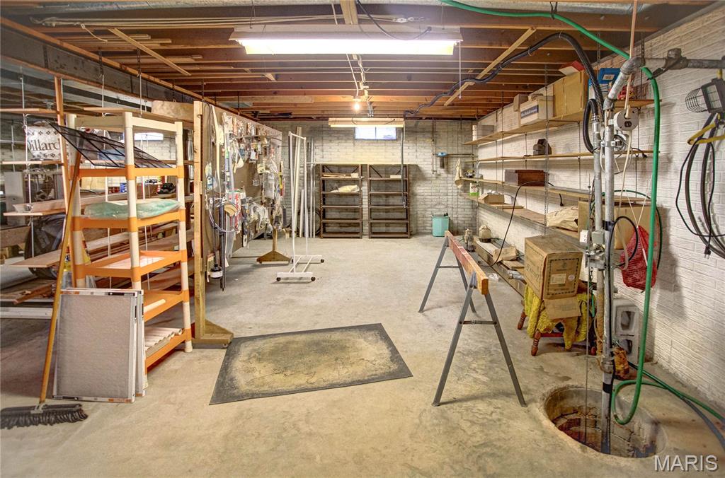 415 3rd Street Carrollton, IL 62016 - Photo 30 of 49