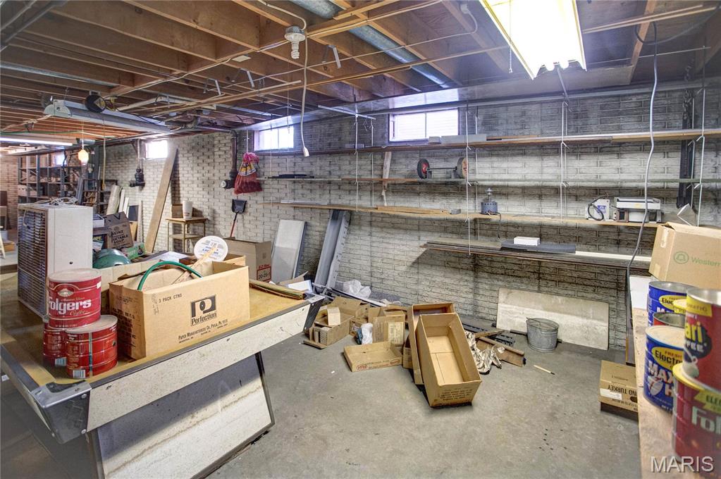 415 3rd Street Carrollton, IL 62016 - Photo 32 of 49