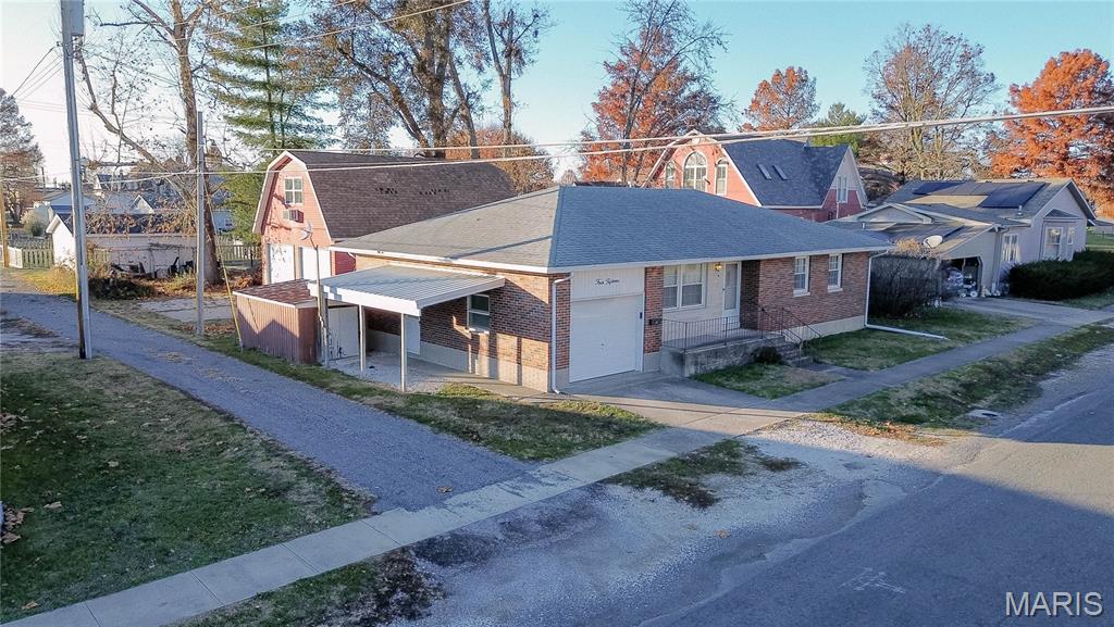 415 3rd Street Carrollton, IL 62016 - Photo 46 of 49