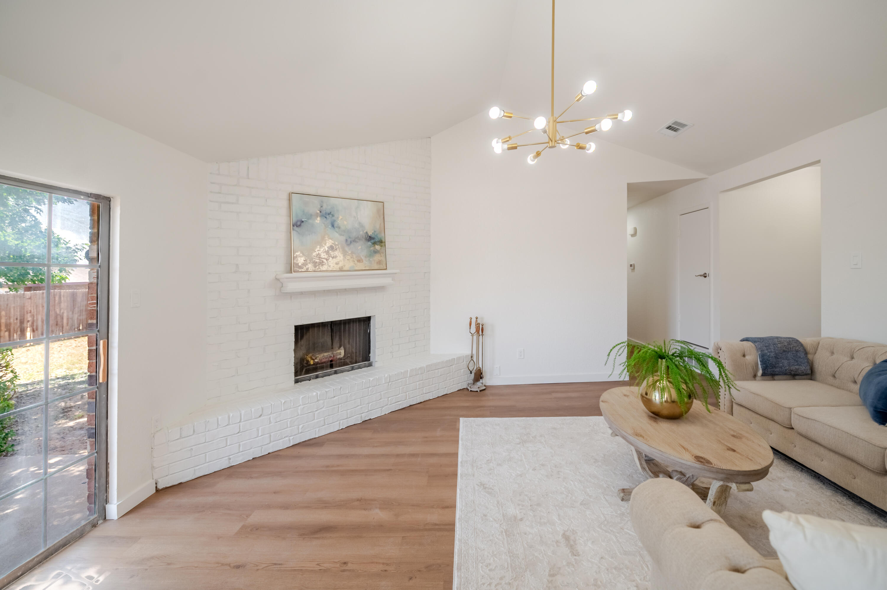 5729 Duke Street Lubbock, TX 79416 - Photo 7 of 23 REA-36