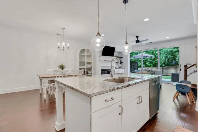 $449,900 | 146 Bellhaven Drive, Woodstock, GA 30188