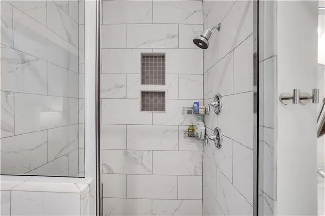 $449,900 | 146 Bellhaven Drive, Woodstock, GA 30188