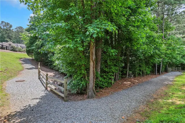 $449,900 | 146 Bellhaven Drive, Woodstock, GA 30188