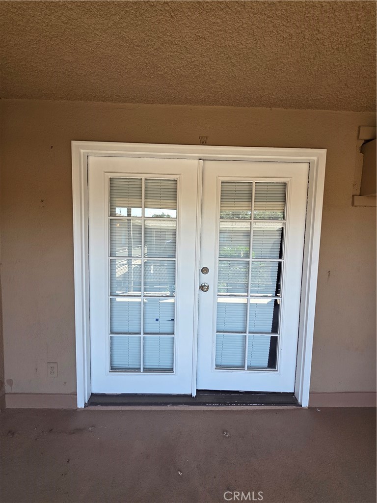 7490 Magnolia Avenue, Unit T Riverside, CA 92504 - Photo 4 of 4