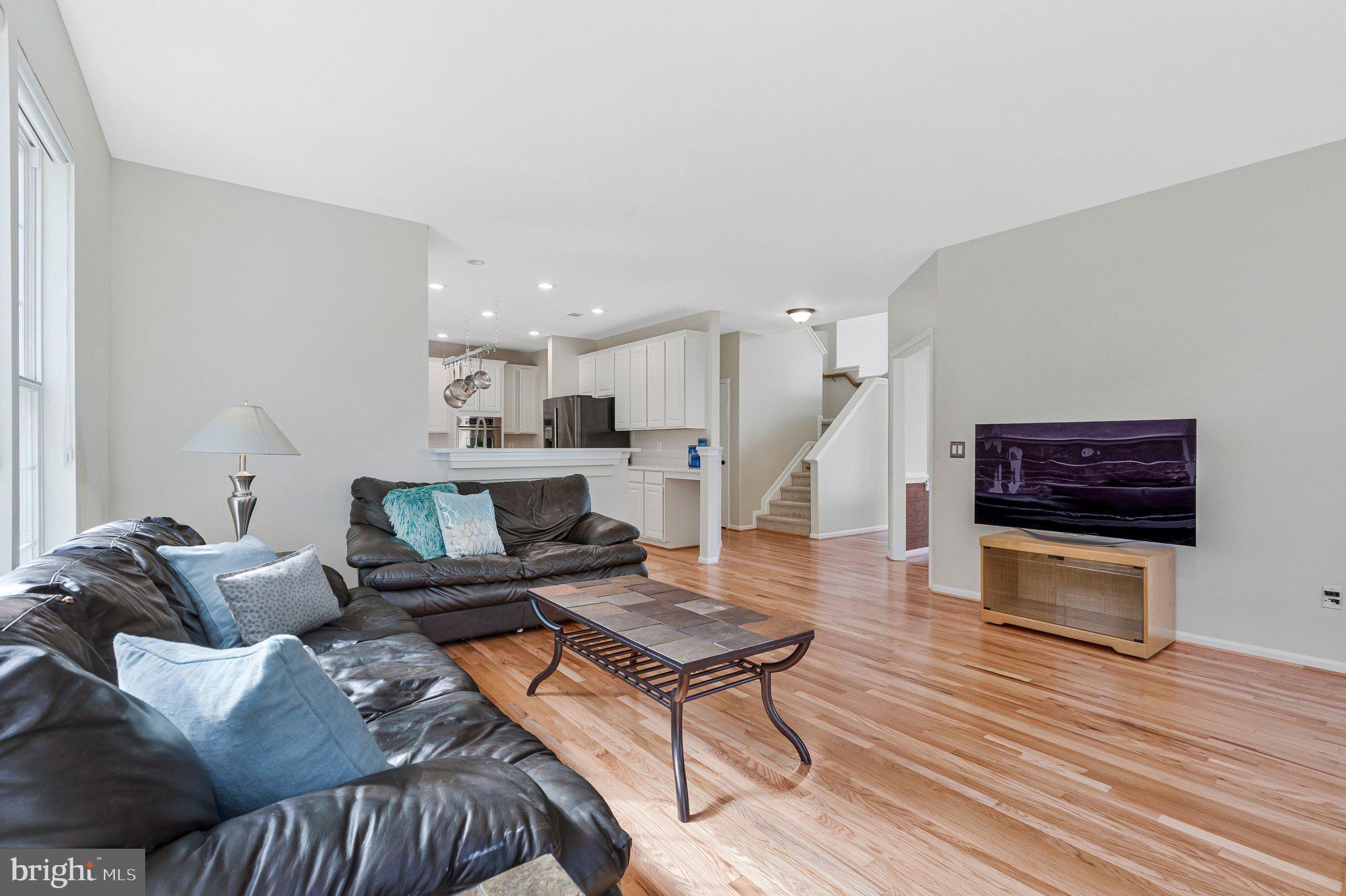 47807 Blockhouse Point Place Sterling, VA 20165 - Photo 15 of 75