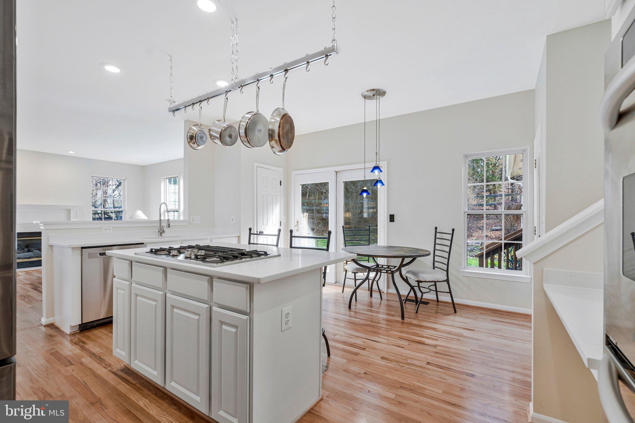 47807 Blockhouse Point Place Sterling, VA 20165 - Photo 17 of 75