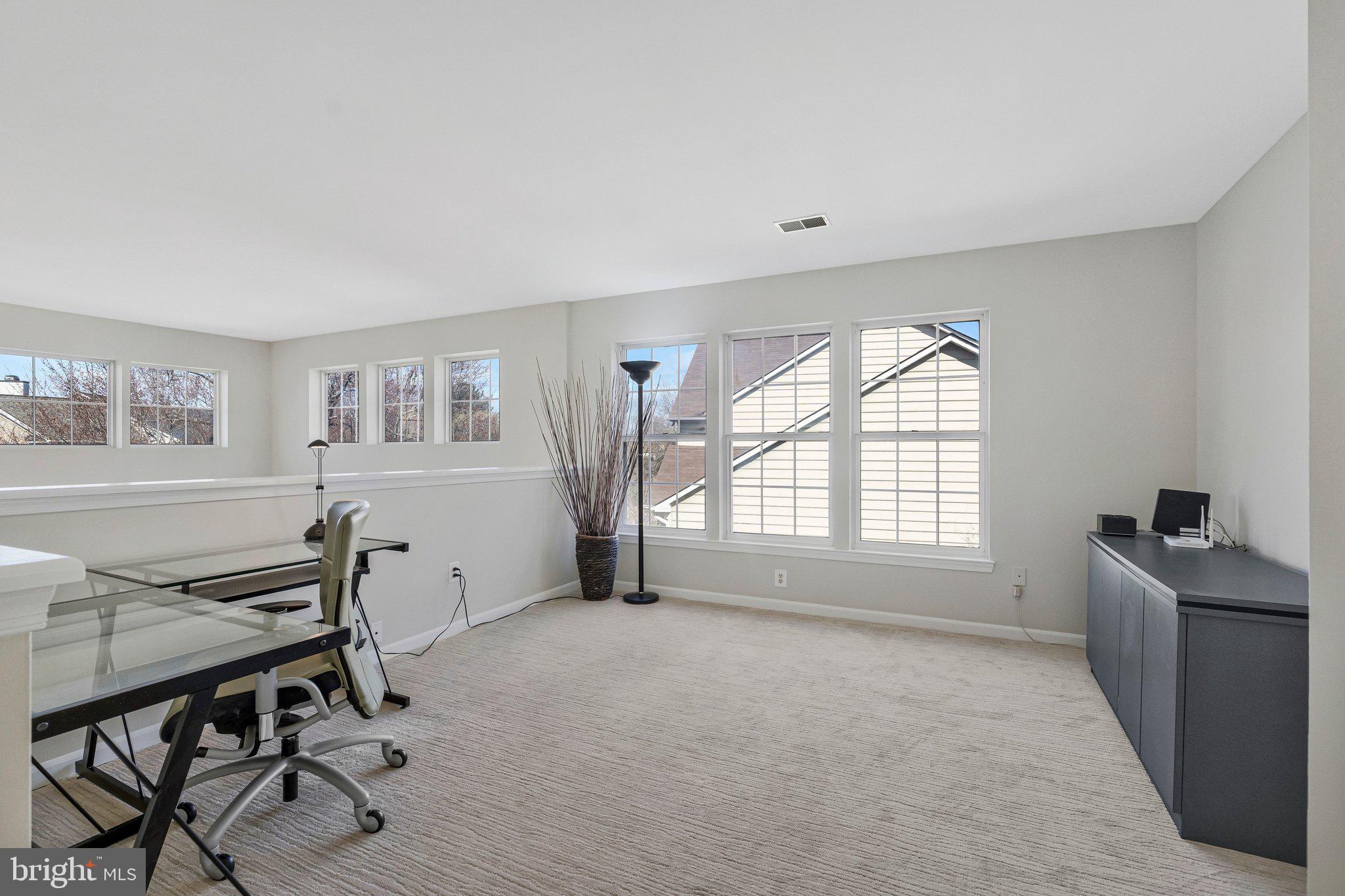 47807 Blockhouse Point Place Sterling, VA 20165 - Photo 23 of 75