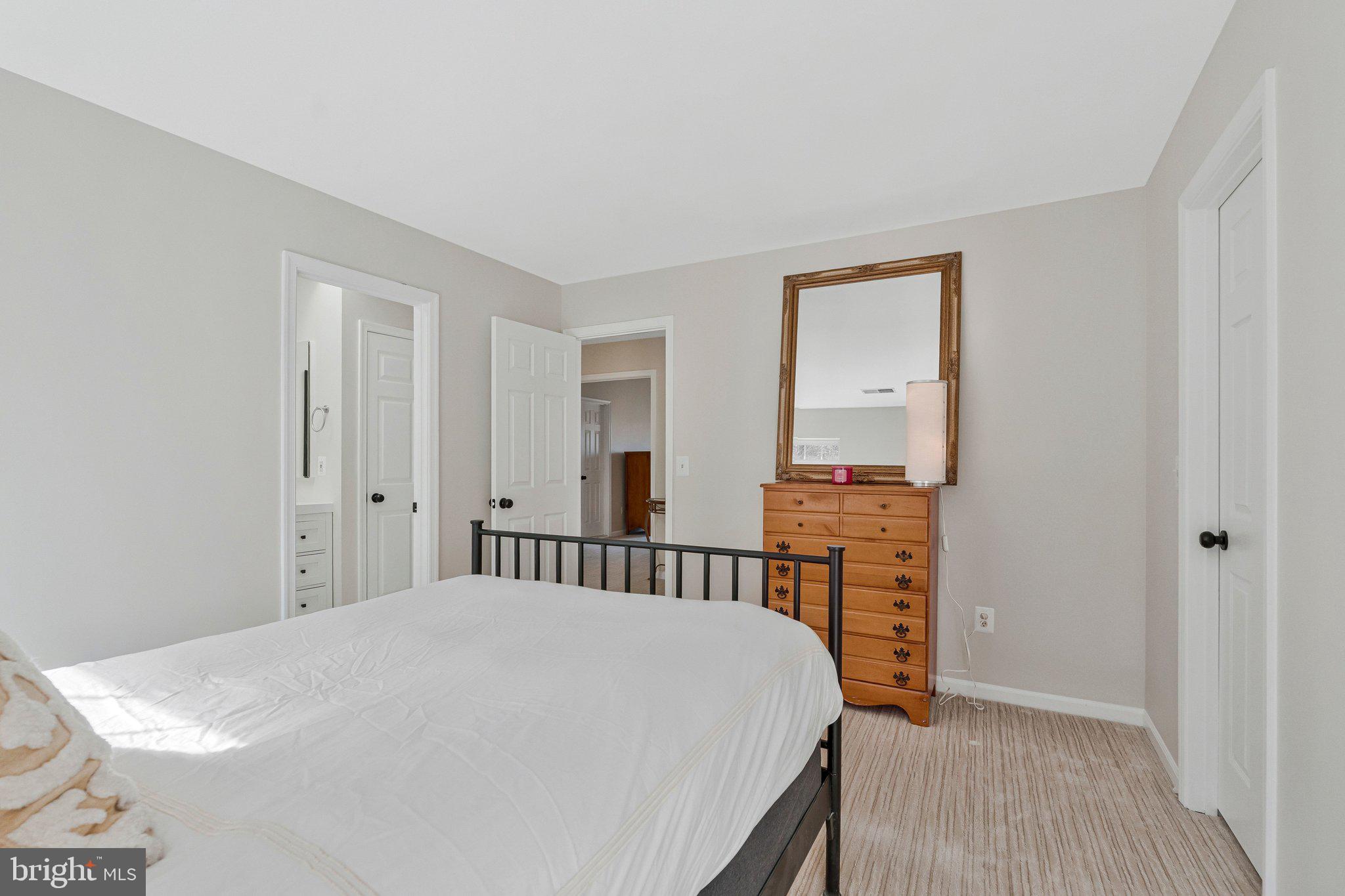 47807 Blockhouse Point Place Sterling, VA 20165 - Photo 29 of 75