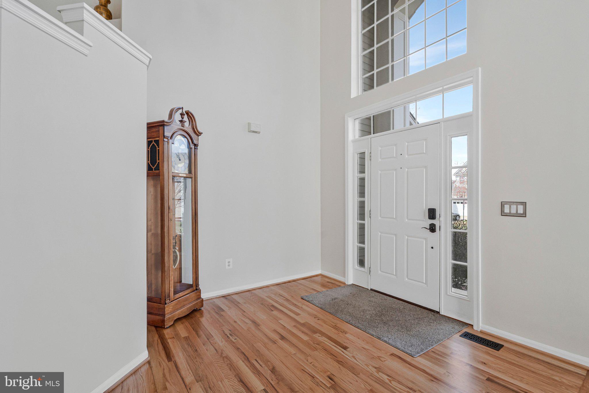 47807 Blockhouse Point Place Sterling, VA 20165 - Photo 5 of 75