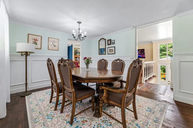 $1,050,000 | 36415 Homer Valley Lane, Winona, MN 55987