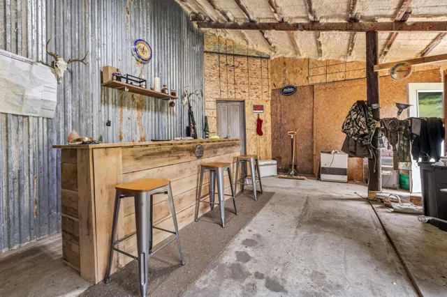 $1,050,000 | 36415 Homer Valley Lane, Winona, MN 55987