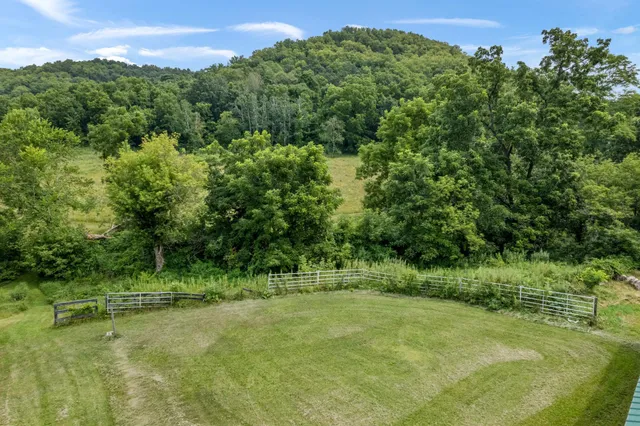 $1,050,000 | 36415 Homer Valley Lane, Winona, MN 55987