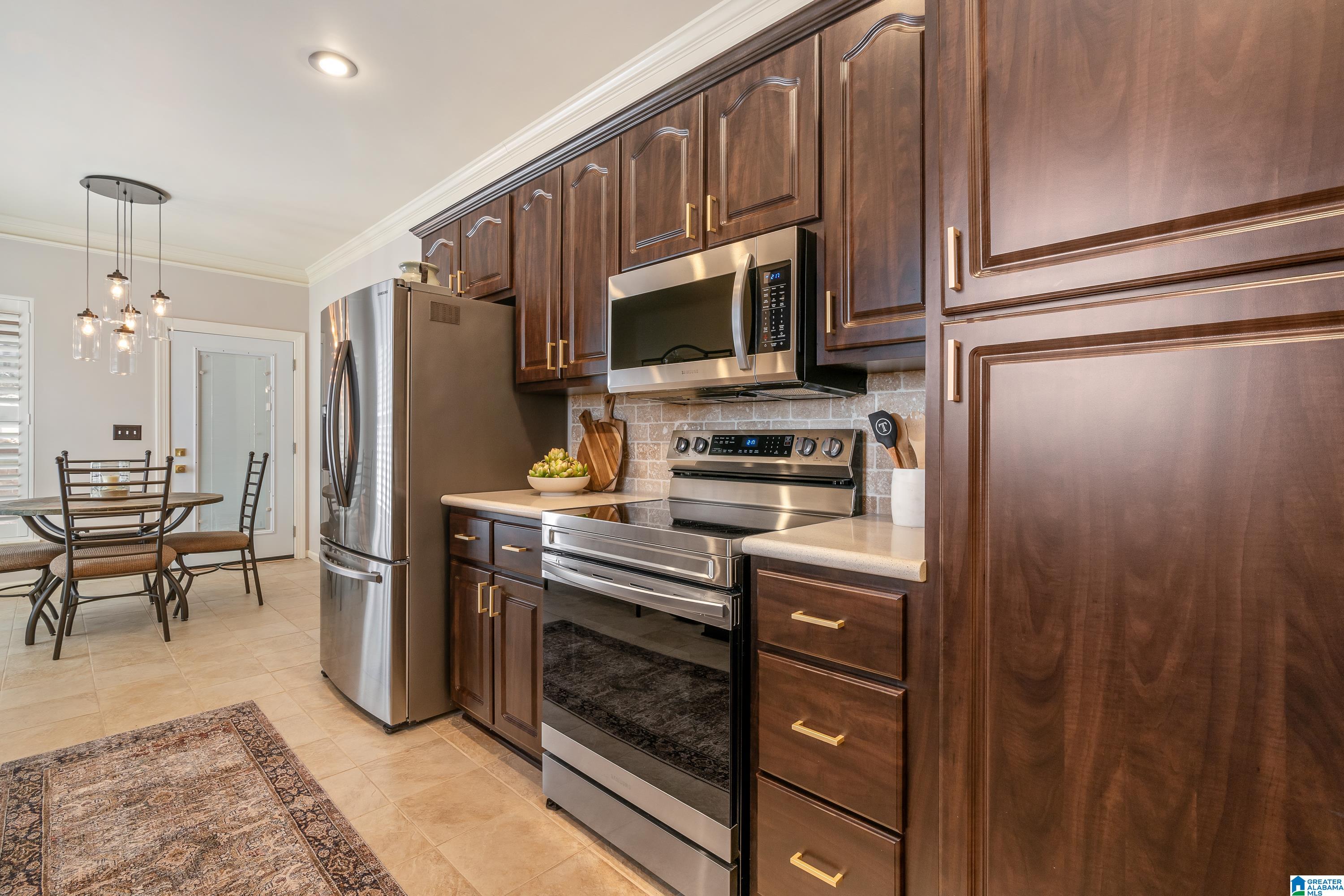 309 Springdale Drive Gardendale, AL 35071 - Photo 9 of 35