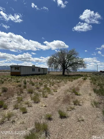 a view of outdoor space with city view