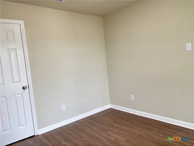 $207,900 | 700 East 5th Street, Nixon, TX 78140