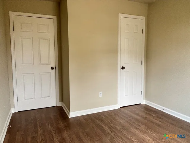 $207,900 | 700 East 5th Street, Nixon, TX 78140