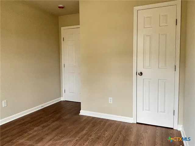 $207,900 | 700 East 5th Street, Nixon, TX 78140