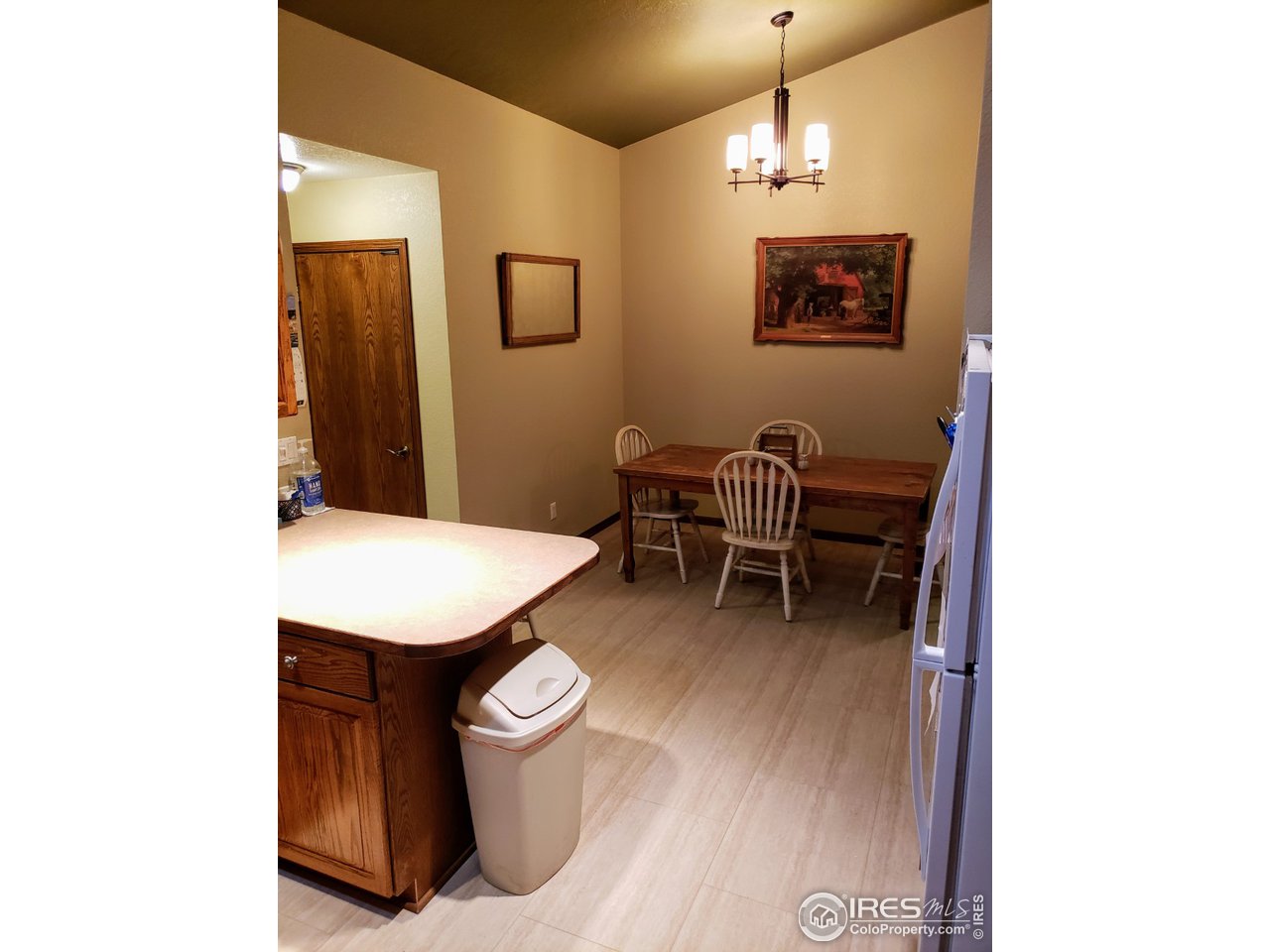 4929 10th Street Road Greeley, CO 80634 - Photo 15 of 40 Clean, simple, nice