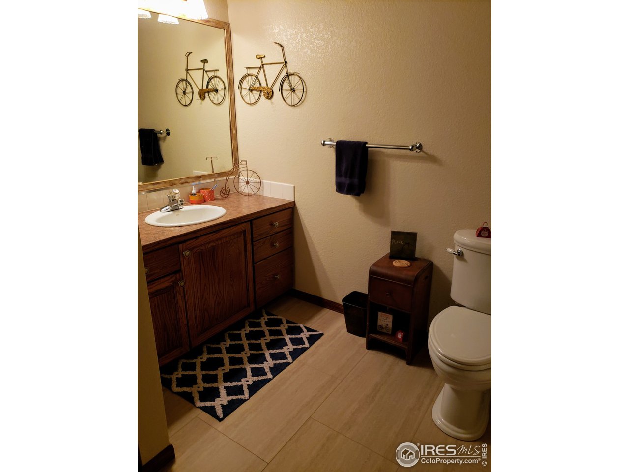 4929 10th Street Road Greeley, CO 80634 - Photo 22 of 40 New Laminate Flooring here, too!