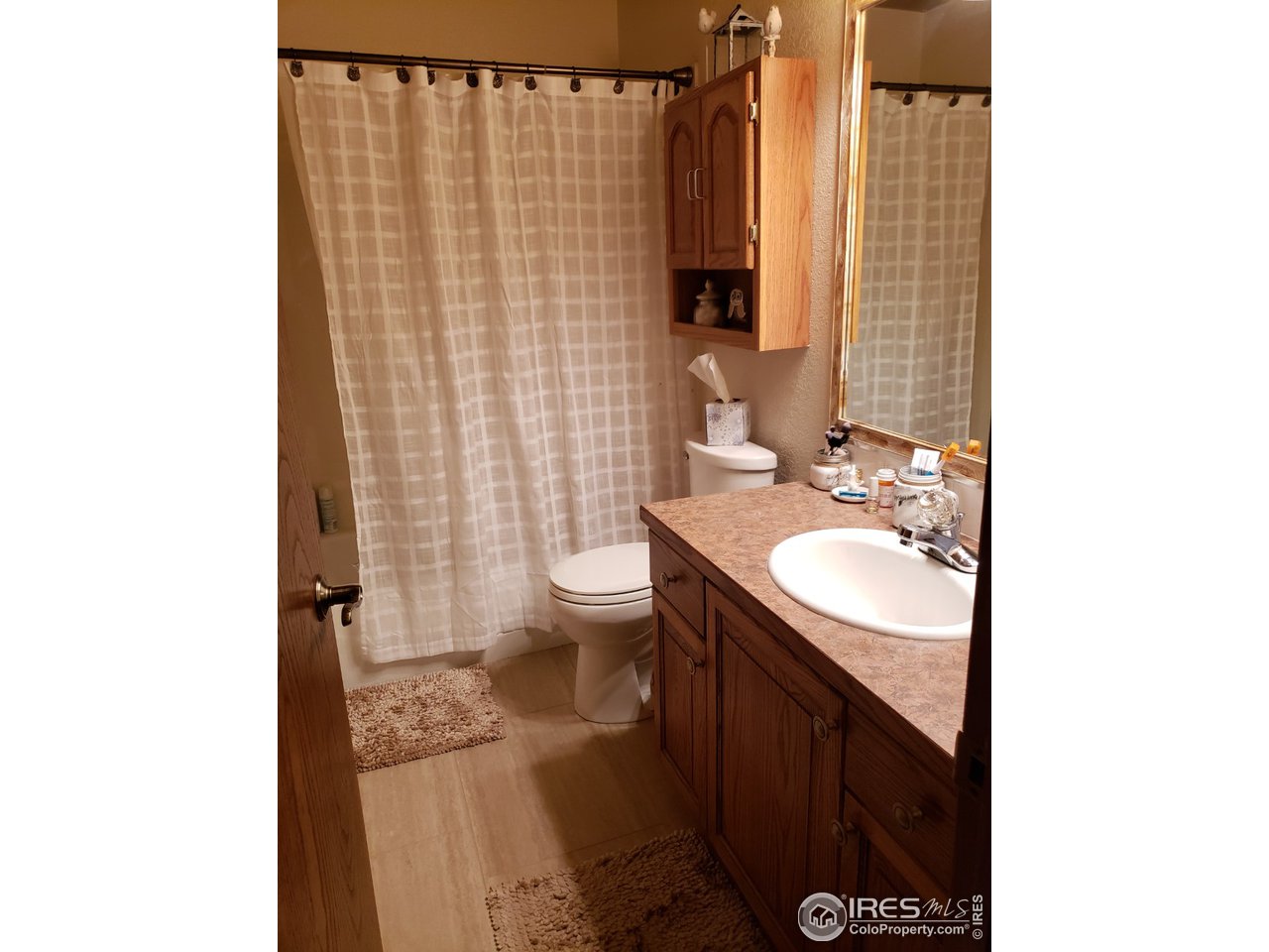 4929 10th Street Road Greeley, CO 80634 - Photo 25 of 40 Cortex Flooring in Main Bath