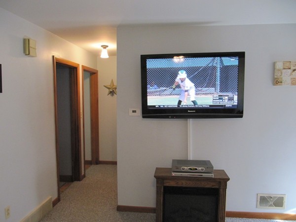 30 Meadowbrook Road Raynham, MA 02767 - Photo 9 of 30 Gallery Image 9