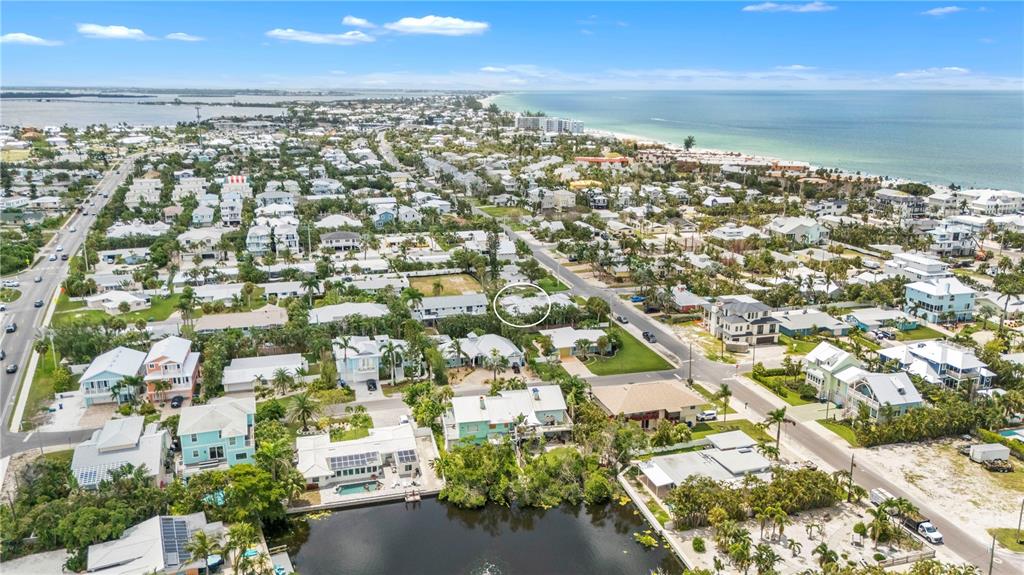 302 67th Street Holmes Beach, FL 34217 - Photo 38 of 38