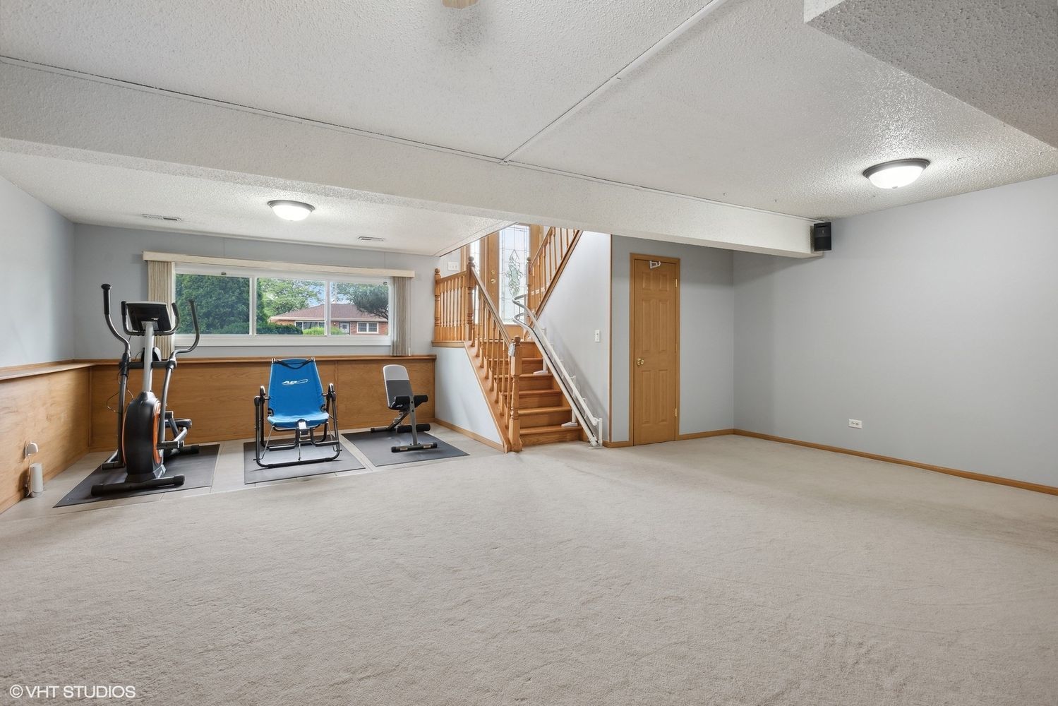 837 Yellowstone Street Carol Stream, IL 60188 - Photo 11 of 19