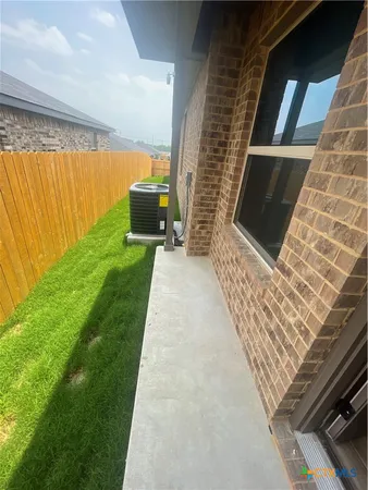 a view of an outdoor space