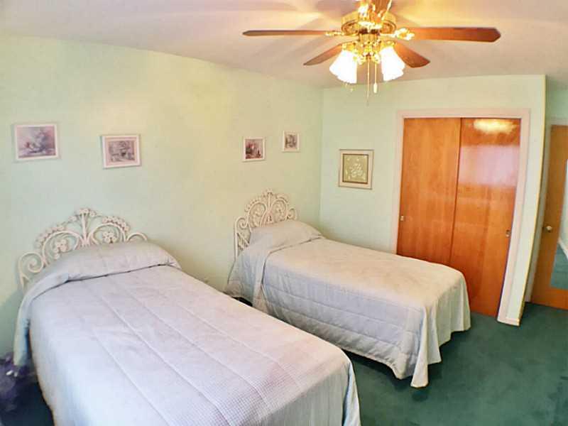 3216 Apache Road Bethel Park, PA 15241 - Photo 13 of 20 Bedroom.