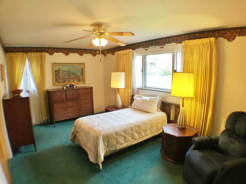 3216 Apache Road Bethel Park, PA 15241 - Photo 10 of 20 Master Bedroom. Large master bedroom with full bathroom