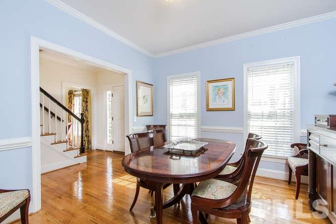 2675 Lakeview Drive Raleigh, NC 27608 - Photo 5 of 25 Gallery Image 5