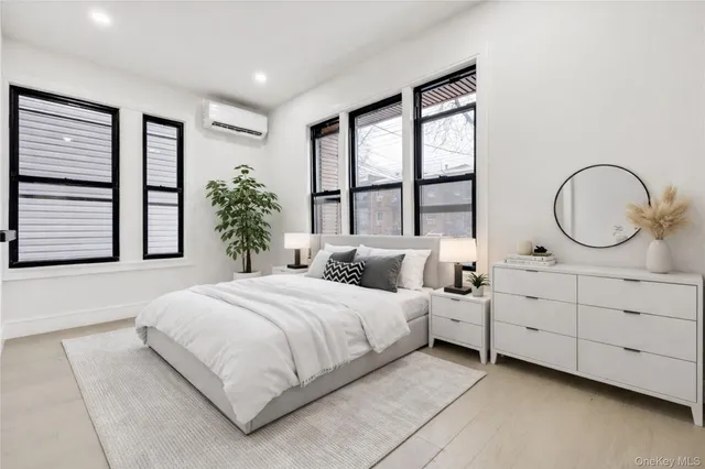 $1,289,000 | 1024 East 226th Street | Wakefield