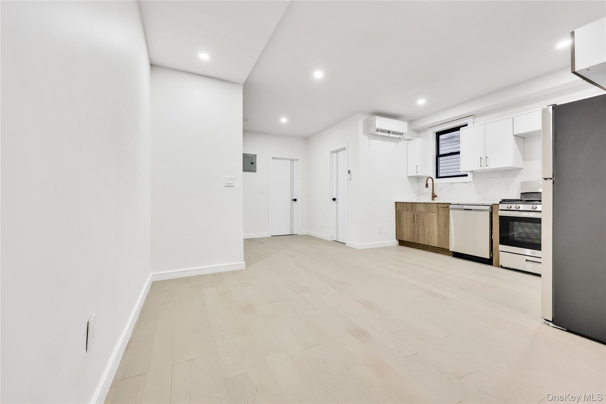 1024 East 226th Street Bronx, NY 10466 - Photo 8 of 21