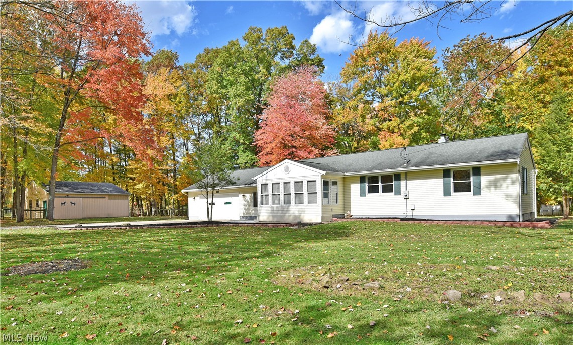 11316 Gladstone Road Warren, OH 44481 - Photo 1 of 35 Gallery Image 1
