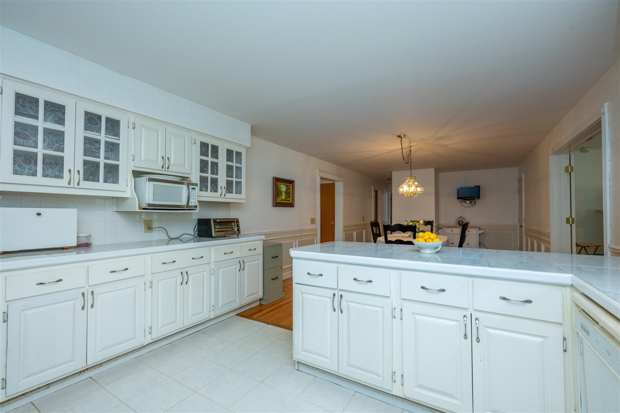 8535 Eau Claire Road Berrien Center, MI 49102 - Photo 15 of 61