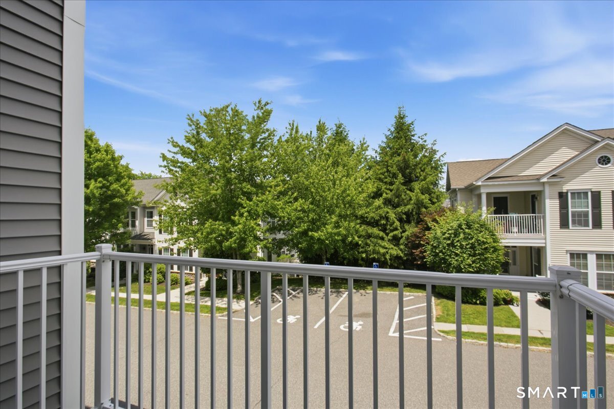 11 Mercy Street, Unit 11 Danbury, CT 06810 - Photo 15 of 30