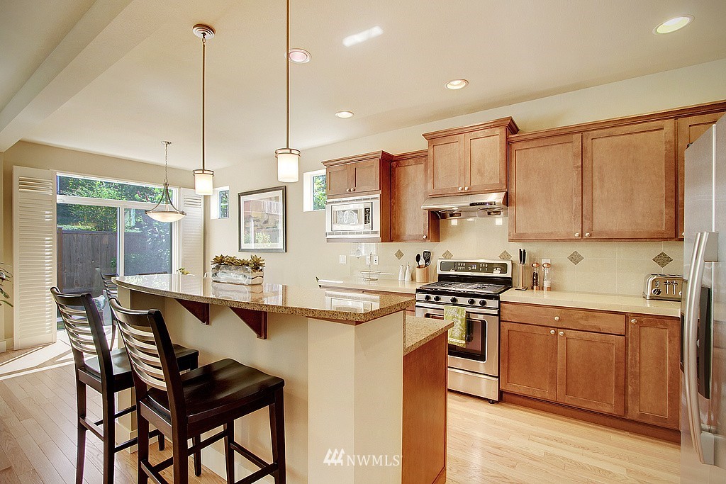 23109 35th Drive Southeast Bothell, WA 98021 - Photo 8 of 22