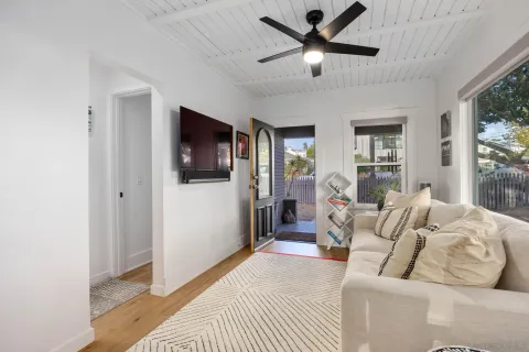 $3,175,000 | 2386 Newport Avenue, Cardiff, CA 92007